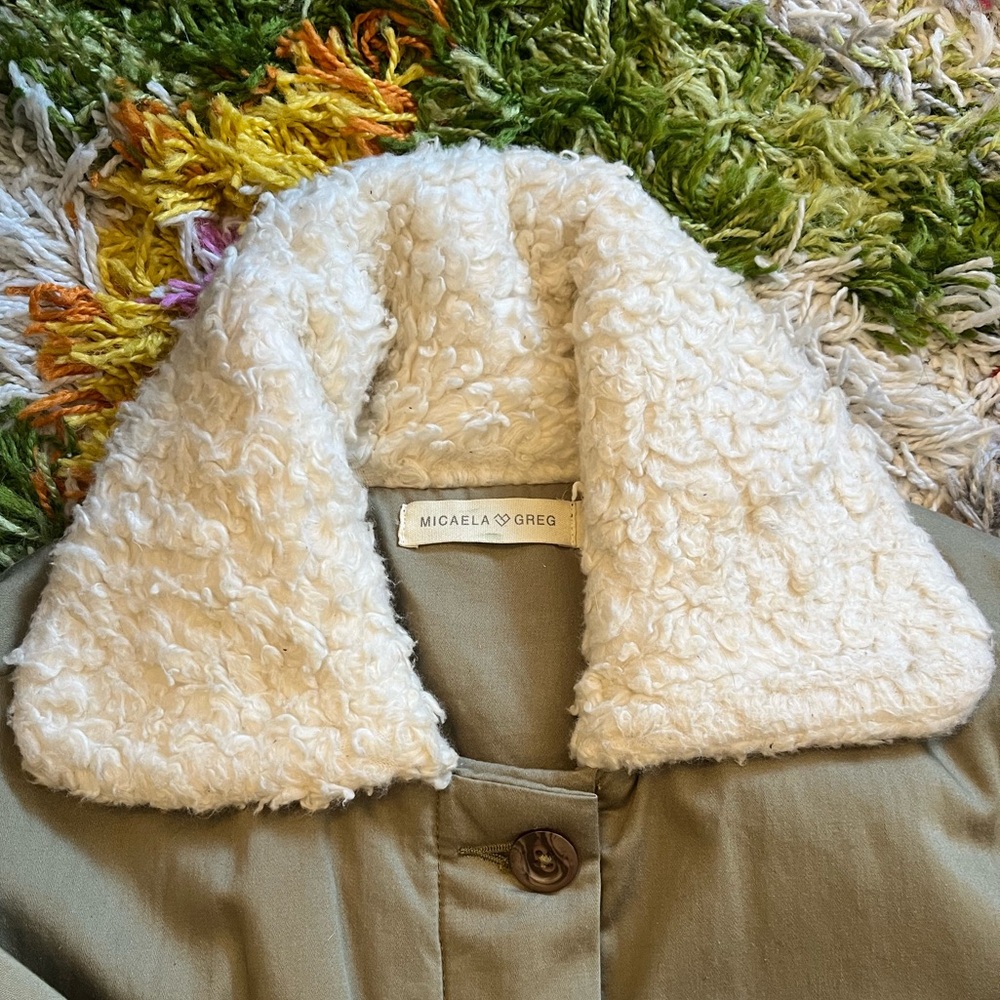 Micaela Greg Sherpa-Trim green bomber - Picture 2 of 5